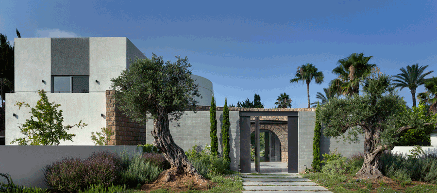 Single family residence in Caesarea