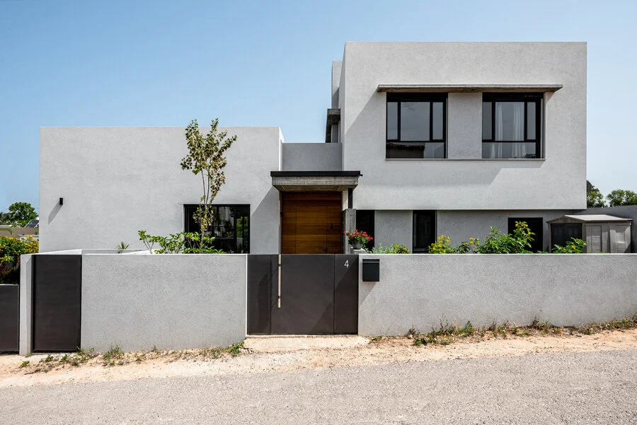 Part of a 2 unit residence in Binyamina