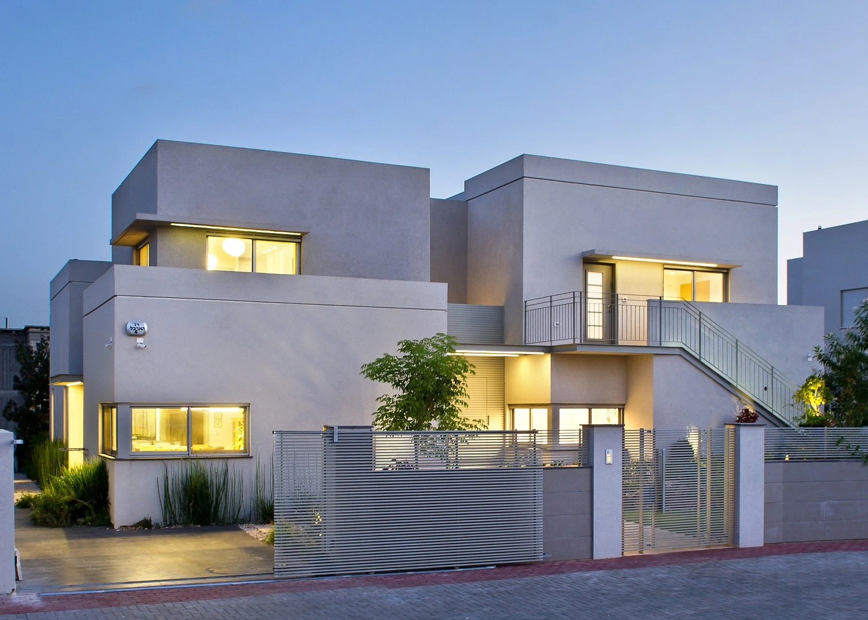 Street view night.jpeg