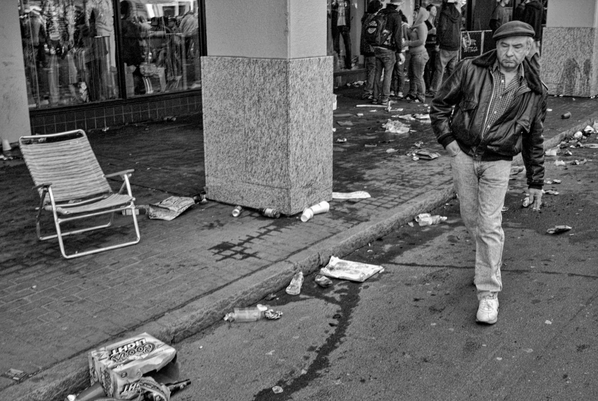 PARADE.011-001-Edit.jpg