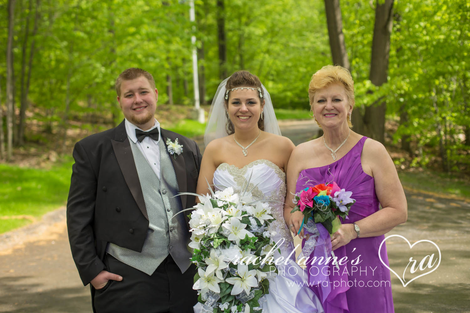 022-TREASURE-LAKE-WEDDING-LAKEVIEW-LODGE.jpg