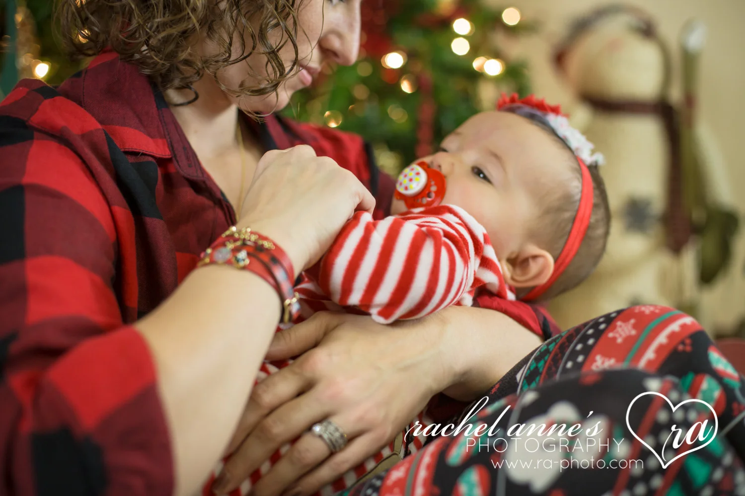 041-SRL-CHRISTMAS-FAMILY-PORTRAITS.jpg