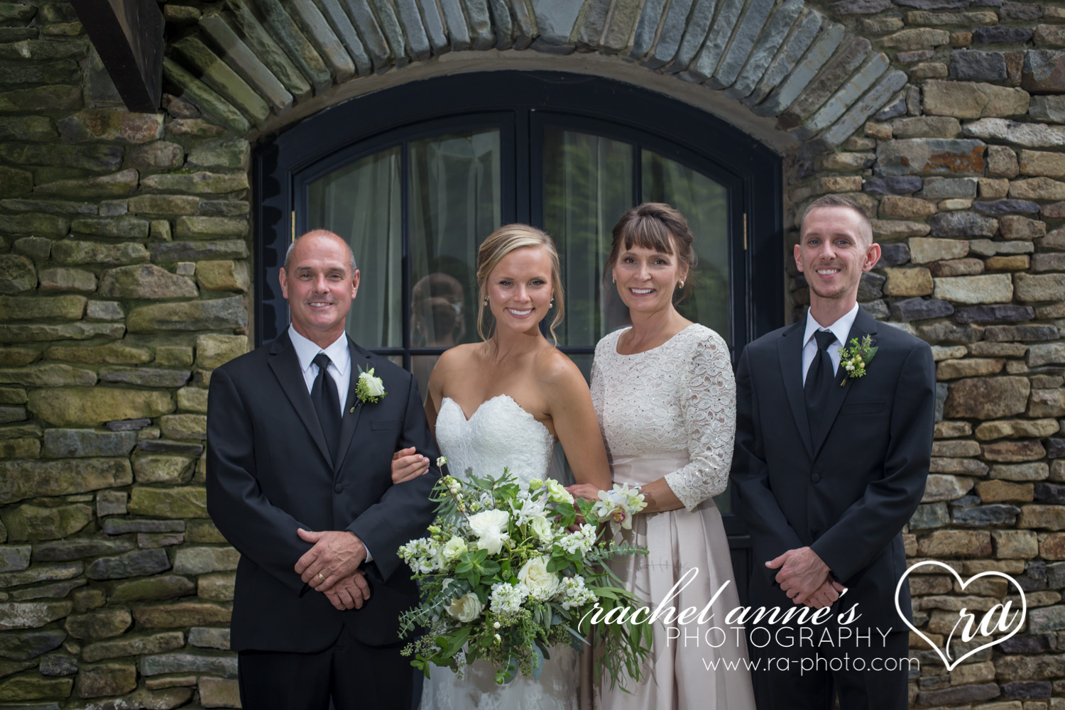 014-LAKE-HOUSE-INN-WEDDING-PERKASIE.jpg