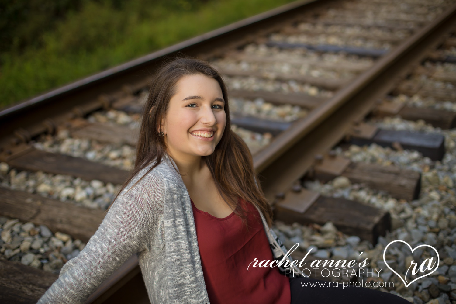 018-DUBOIS-PA-SENIOR-PHOTOS-EMILEE.jpg