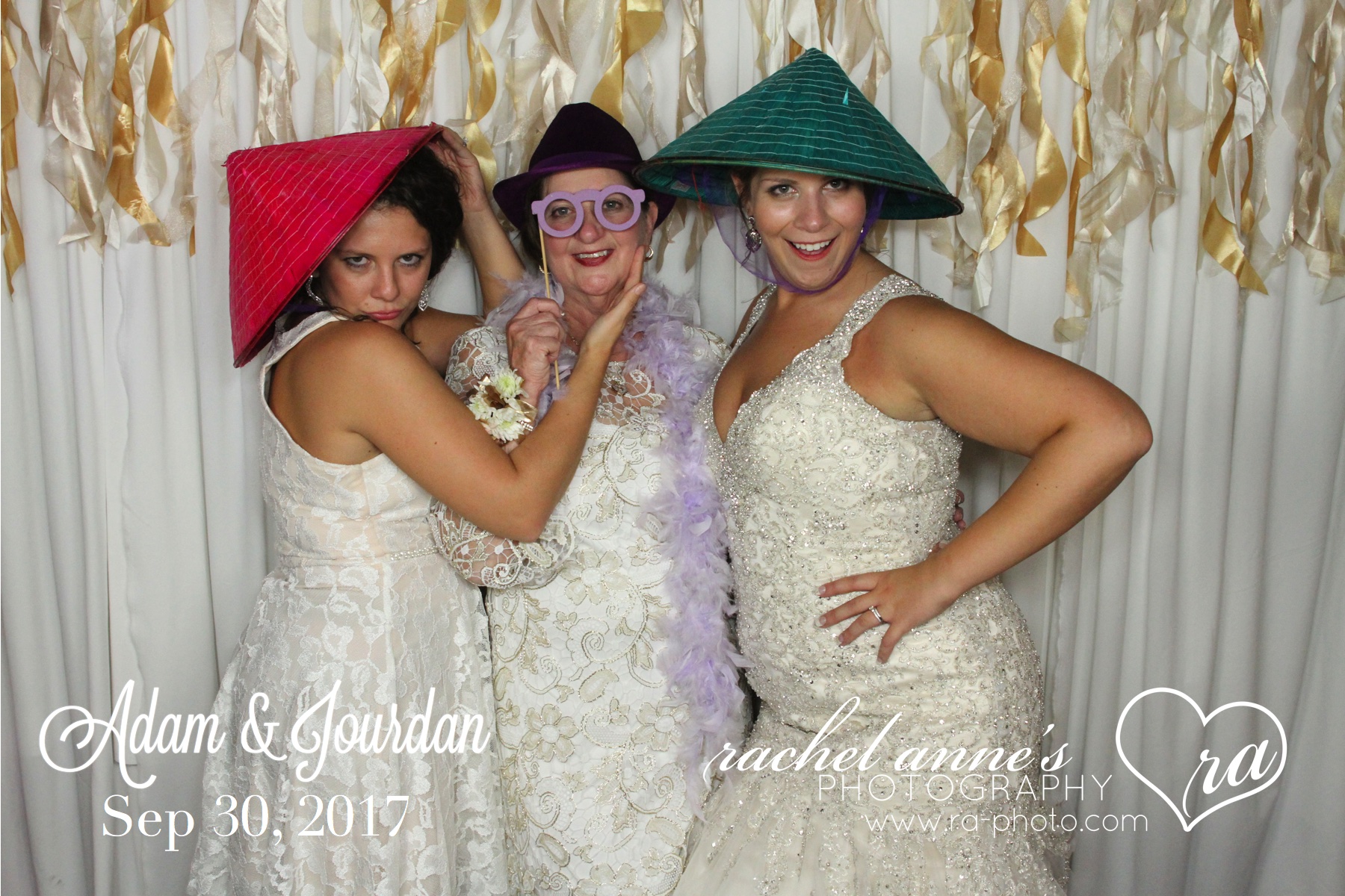 013-AJS-PHOTO STATION.jpg