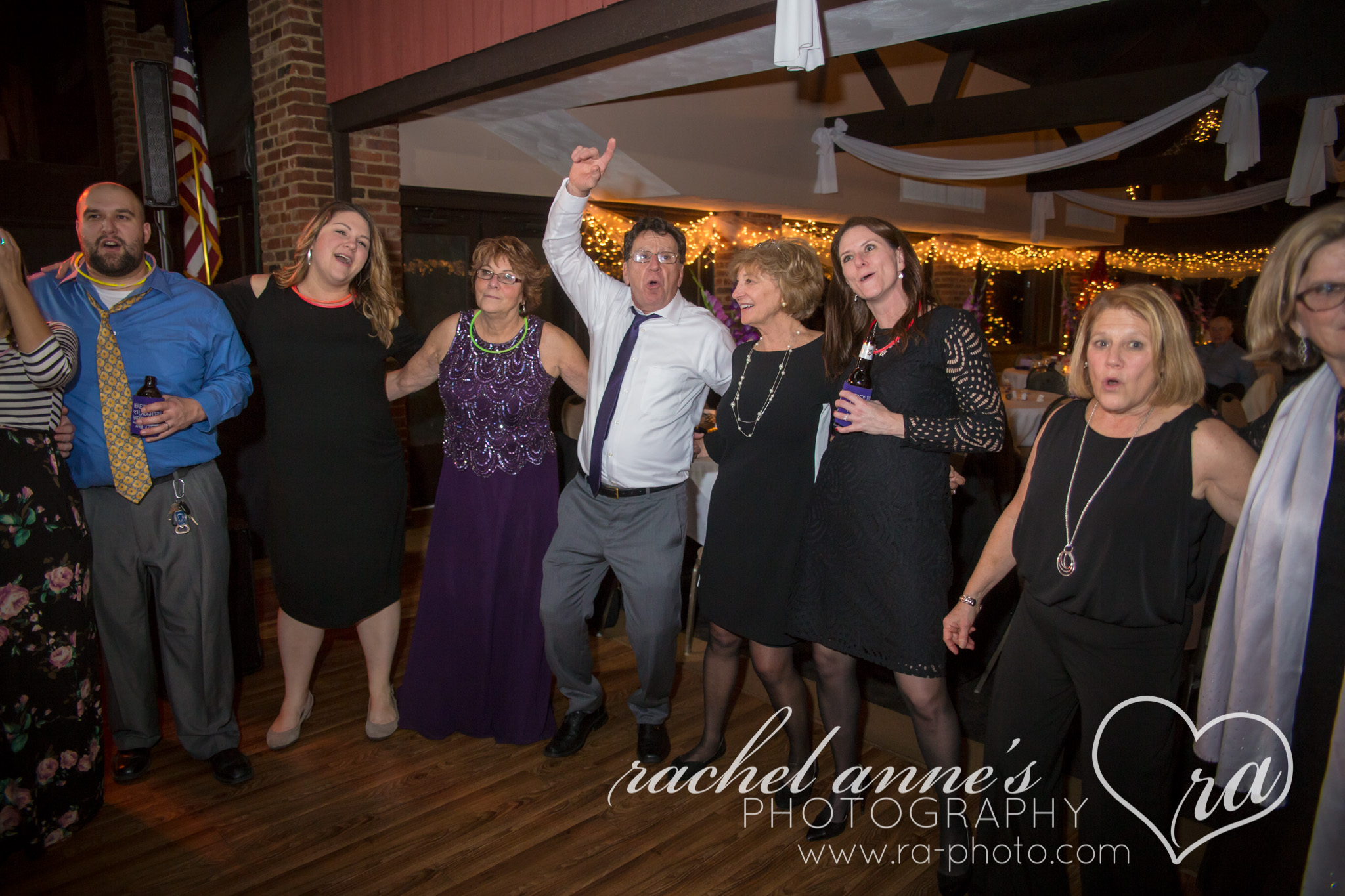 100-CAP-CURWENSVILLE-PA-TREASURE-LAKEVIEW-LODGE-WEDDINGS.jpg