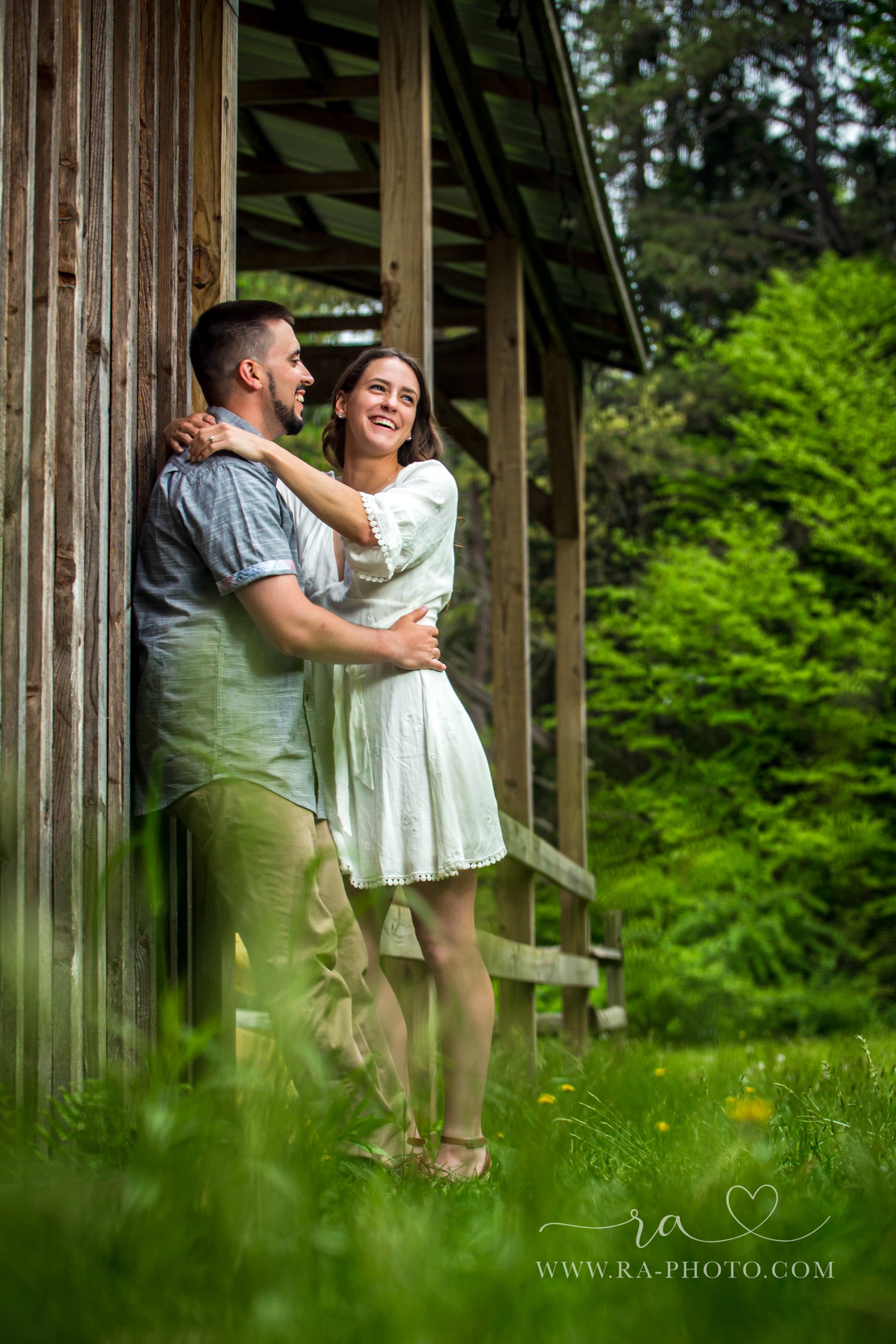 007-PJM-CMR-LAKE-PENFIELD-PA-ENGAGEMENT-PHOTOS.jpg