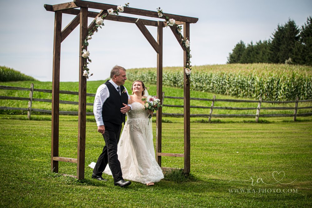 031-KSH-CORBINVIEW-FARMS-REYNOLDSVILLE-PA-WEDDINGS.jpg