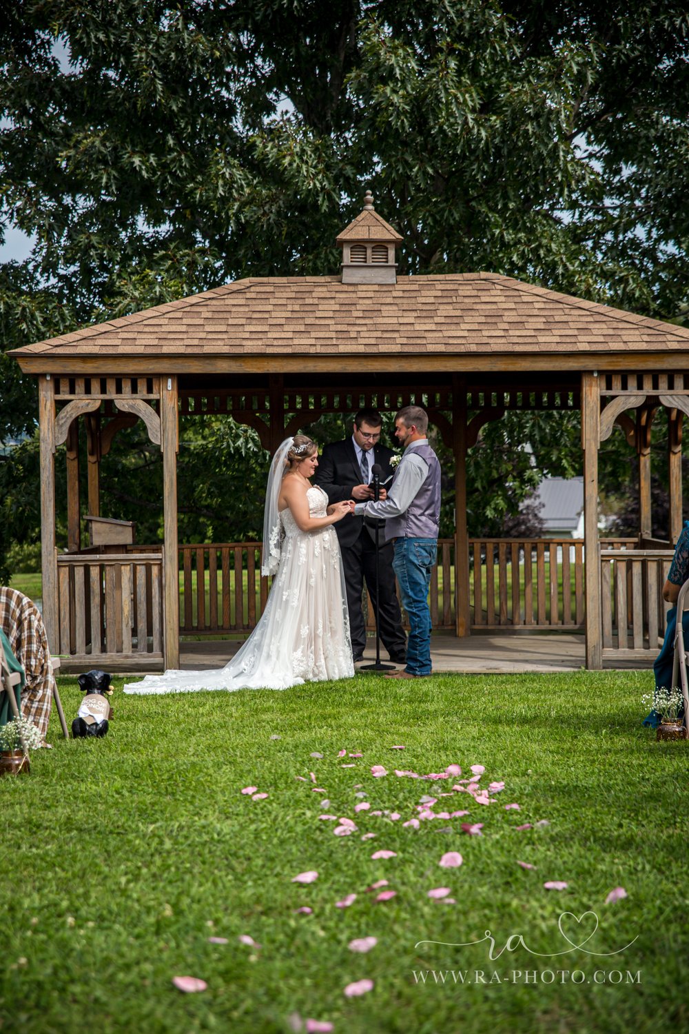 036-KSH-CORBINVIEW-FARMS-REYNOLDSVILLE-PA-WEDDINGS.jpg