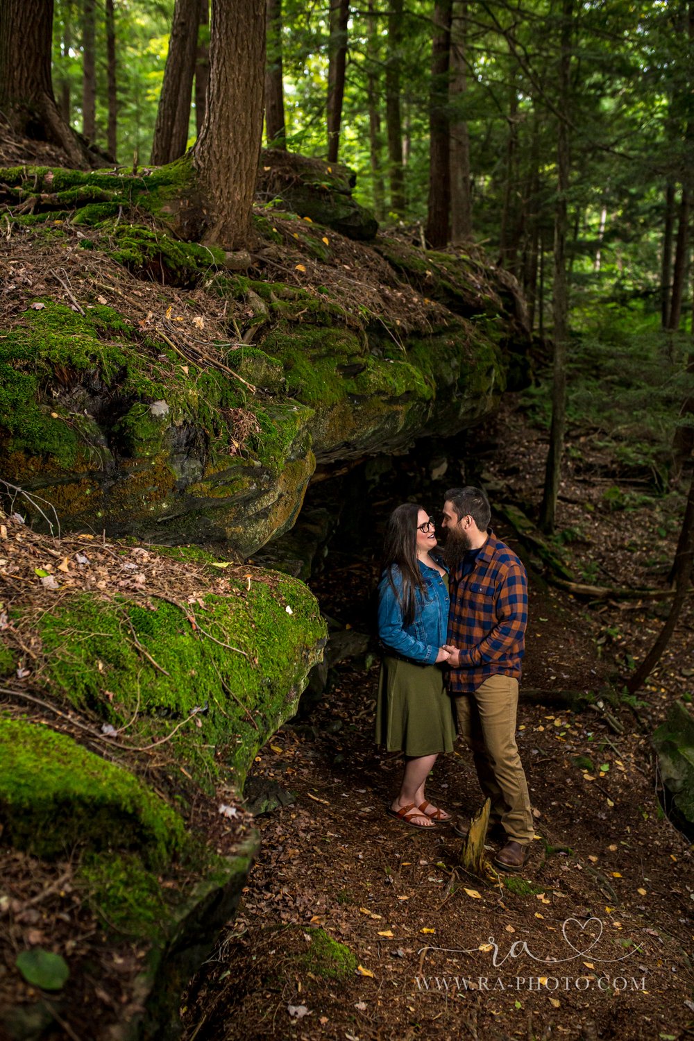 013-MGS-FALLS-CREEK-PA-ENGAGEMENT-PICTURES.jpg