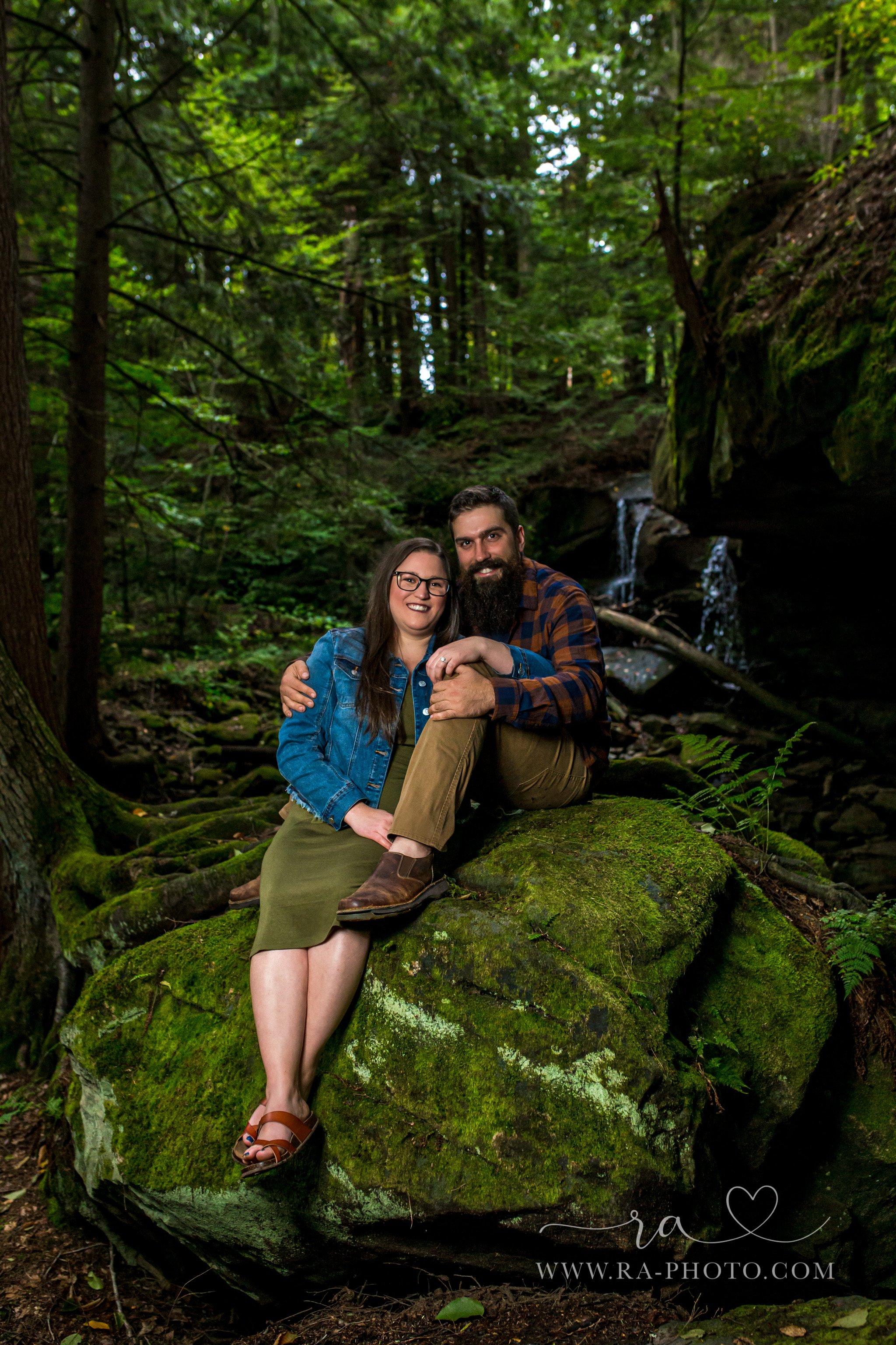 028-MGS-FALLS-CREEK-PA-ENGAGEMENT-PICTURES.jpg