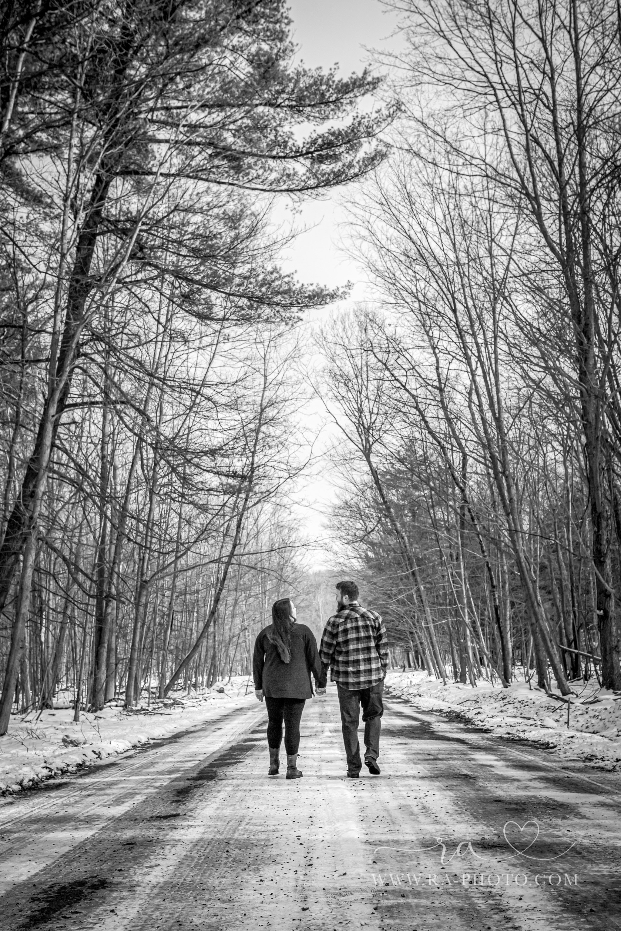 020-DBK-TREASURE-LAKE-DUBOIS-PA-WINTER-ENGAGEMENT-PHOTOS.jpg