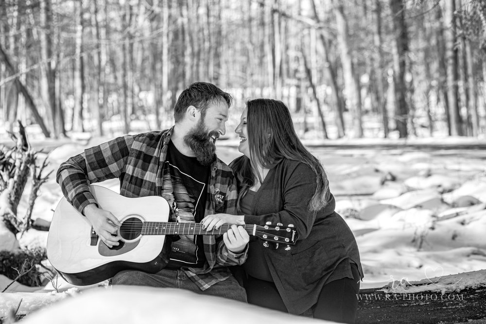 052-DBK-TREASURE-LAKE-DUBOIS-PA-WINTER-ENGAGEMENT-PHOTOS.jpg