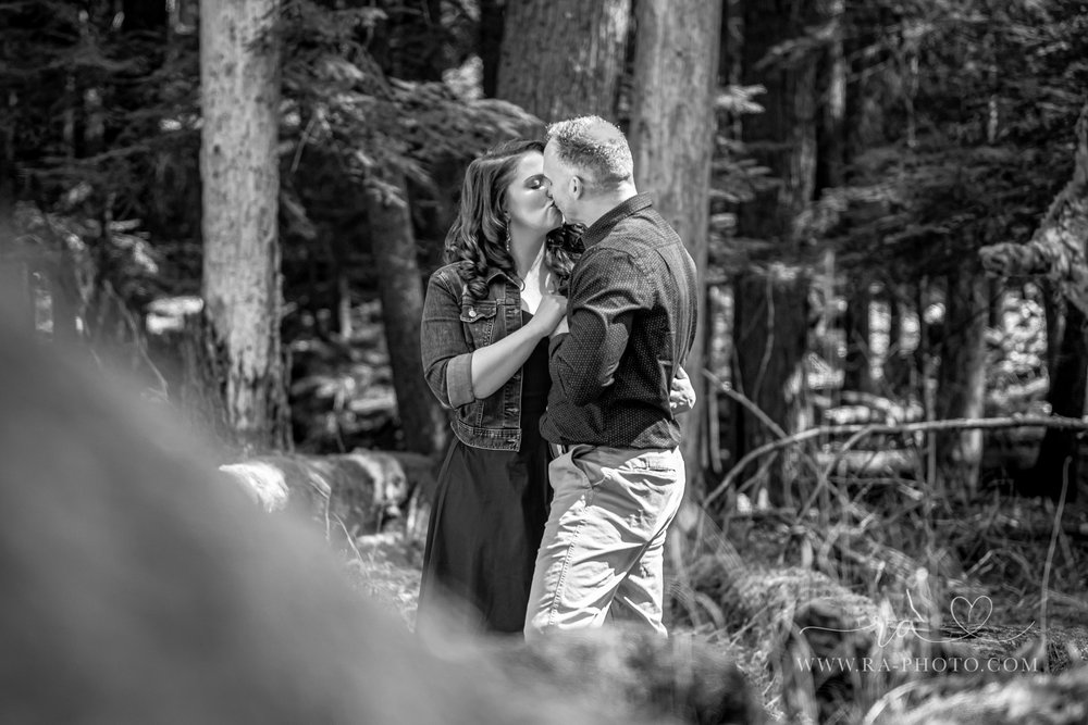 019-KKM-COOK-FOREST-STATE-PARK-PA-ENGAGEMENT-PHOTOS.jpg