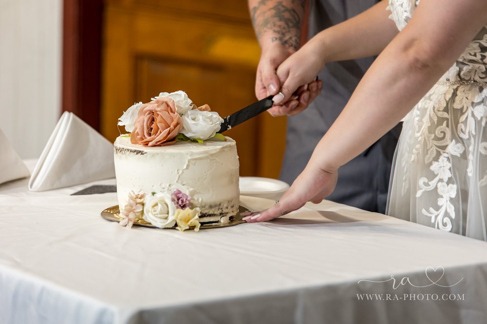 075-DBK-CAMERON-COUNTY-FAIRGROUNDS-EMPORIUM-PA-WEDDINGS.jpg