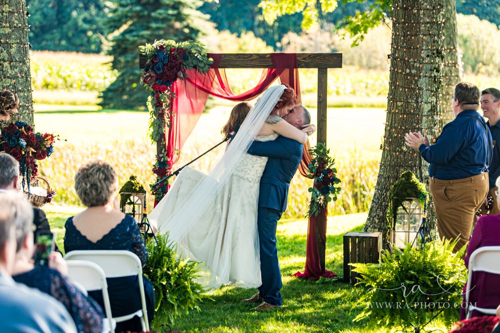 046-KKM-LOCKWOOD-FARMS-BROOKVILLE-PA-WEDDINGS.jpg