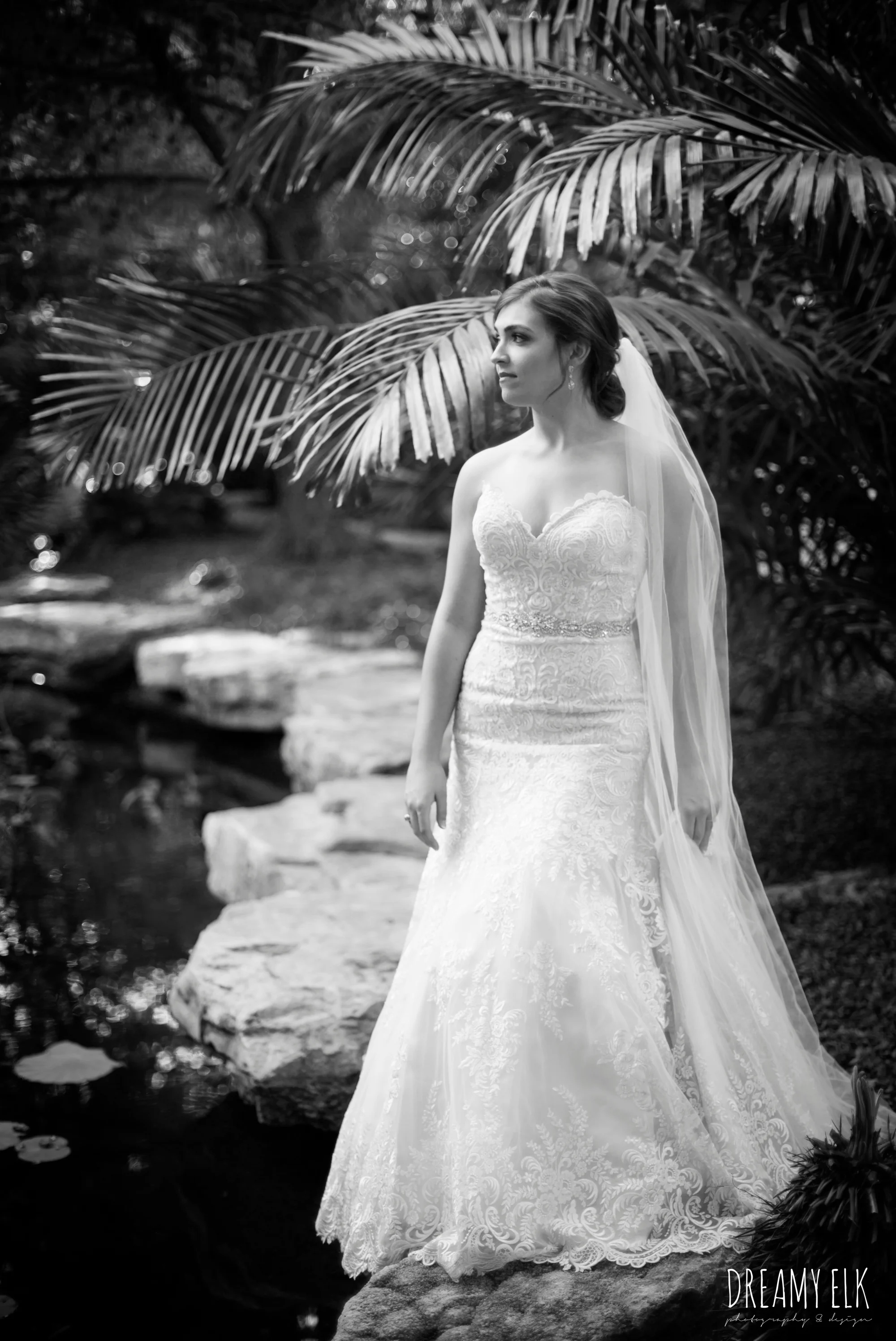 outdoor bridal photo, lace fit and flare sweetheart wedding dress, purple wedding bouquet, long veil, wedding hair up, zilker botanical gardens, austin, texas {dreamy elk photography and design}