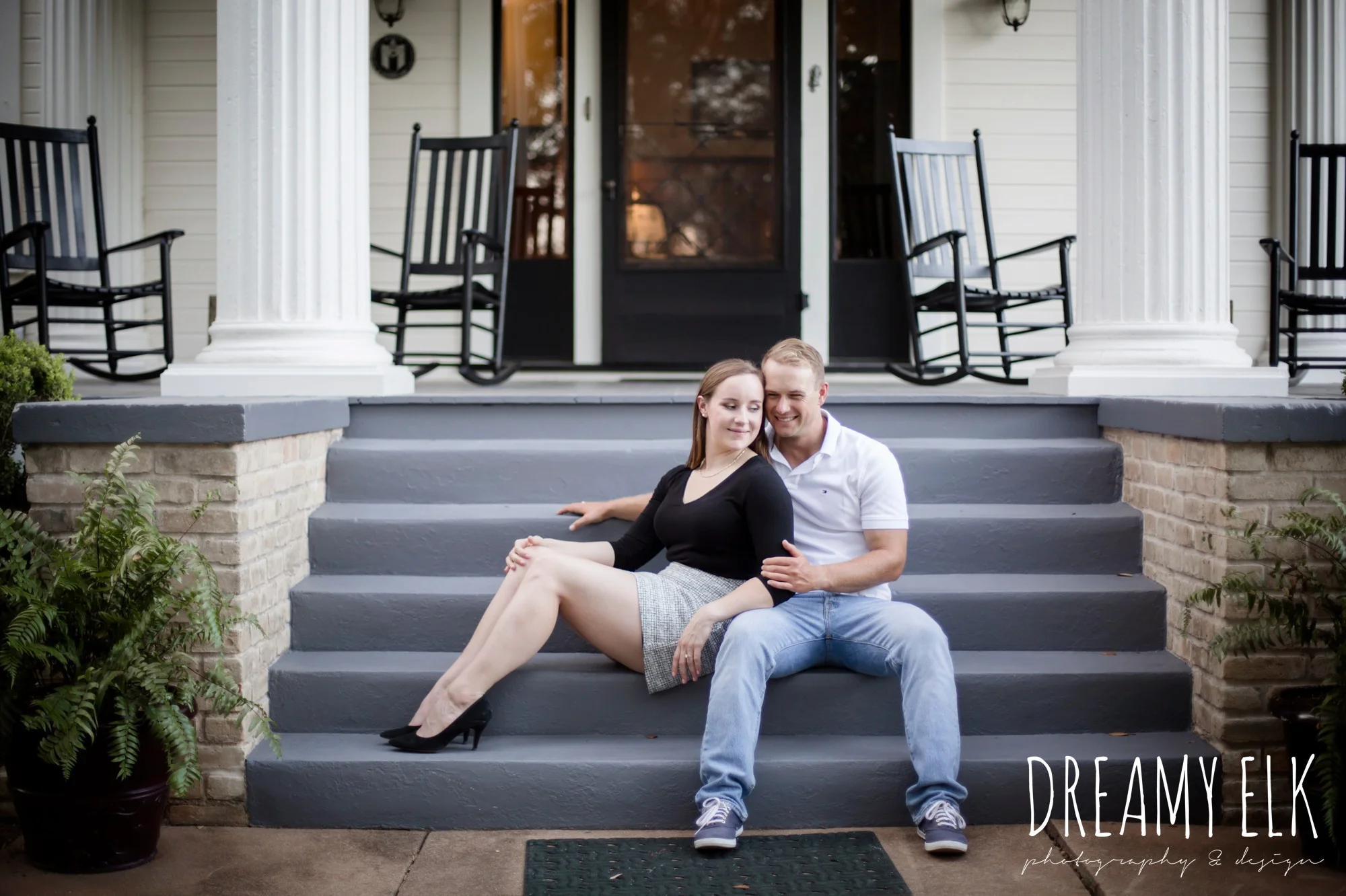 outdoor september engagement photo, casual wardrobe, austin texas wedding photographer {dreamy elk photography and design}