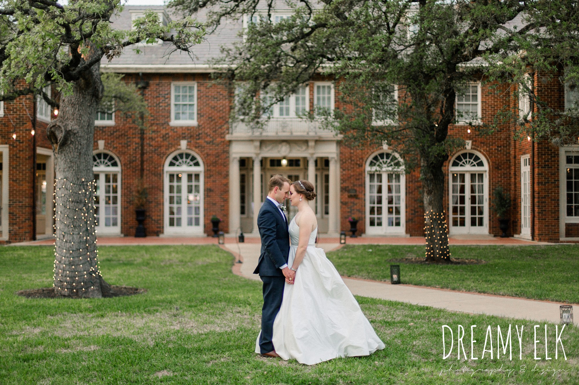 bride and groom, men's wearhouse, blue wedding bouquet, modern wedding dress ballgown, spring wedding, the astin mansion, bryan, texas, spring wedding, dreamy elk photography and design