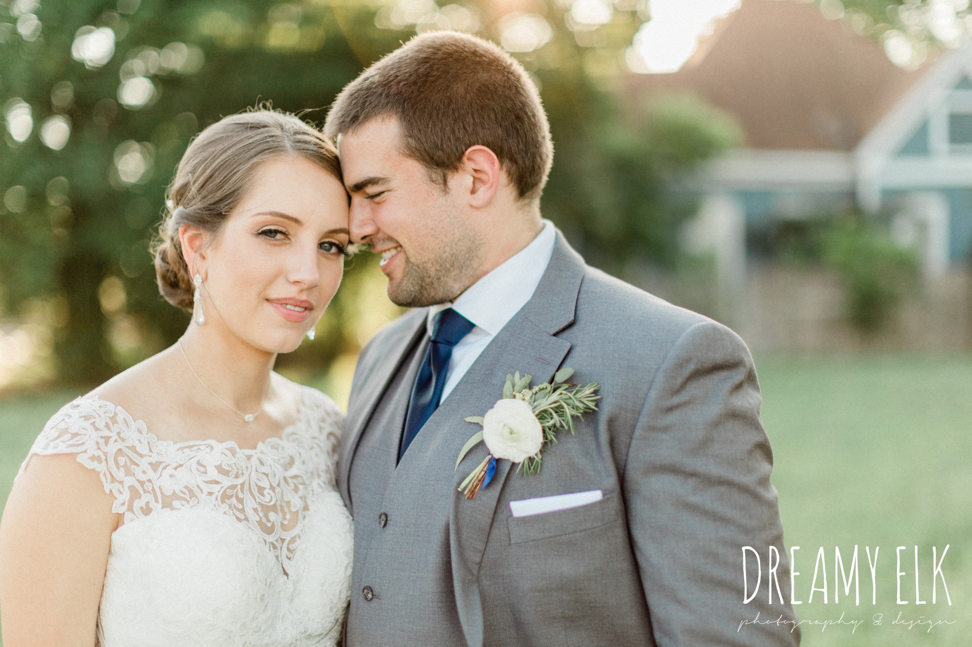 bride and groom, gray suit navy tie, essense of australia column dress, unforgettable floral, spring wedding photo college station texas, dreamy elk photography and design