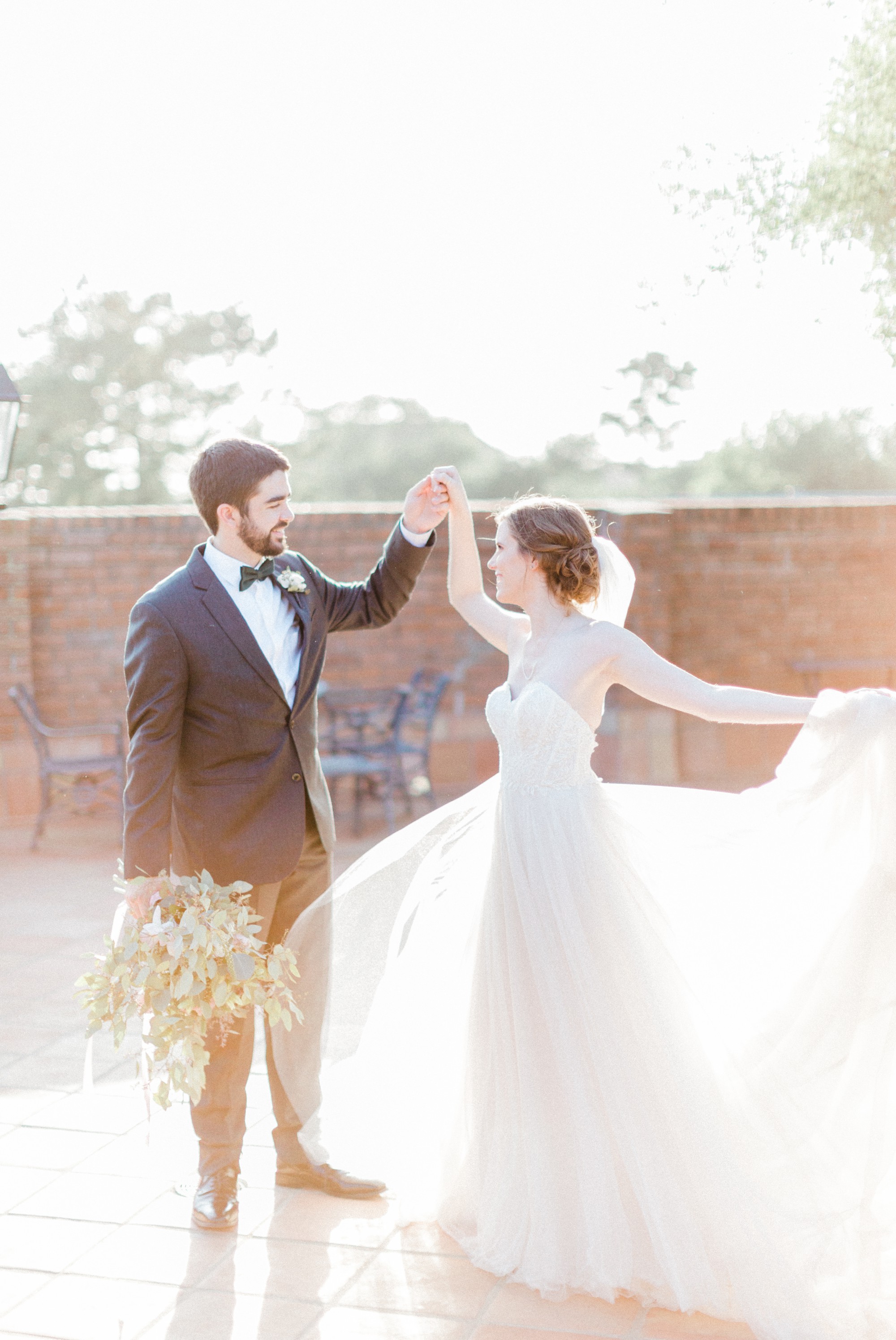 groom, black tux, bride, bhldn dress, poison ivy floral design, spring wedding photo, the gallery, houston, texas, dreamy elk photography and design