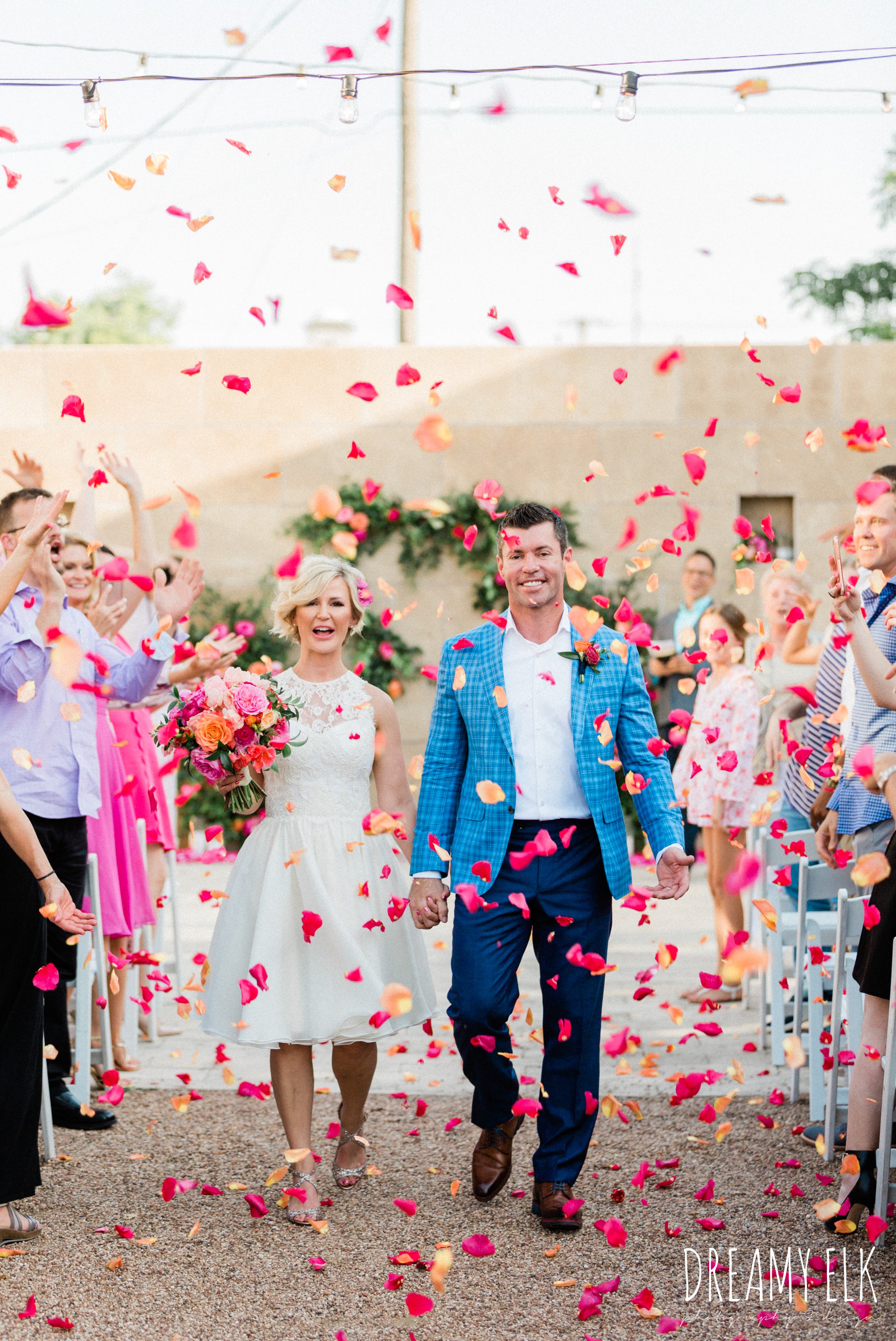 spring colorful pink orange wedding photo, fort worth, texas, dreamy elk photography and design, jen rios weddings, kate foley designs