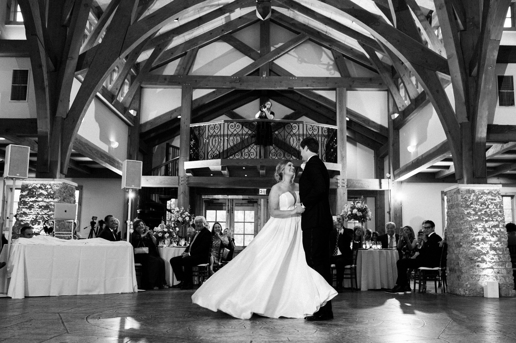 mckenzie-james-sacred-oaks-wedding-austin-photography 41.jpg