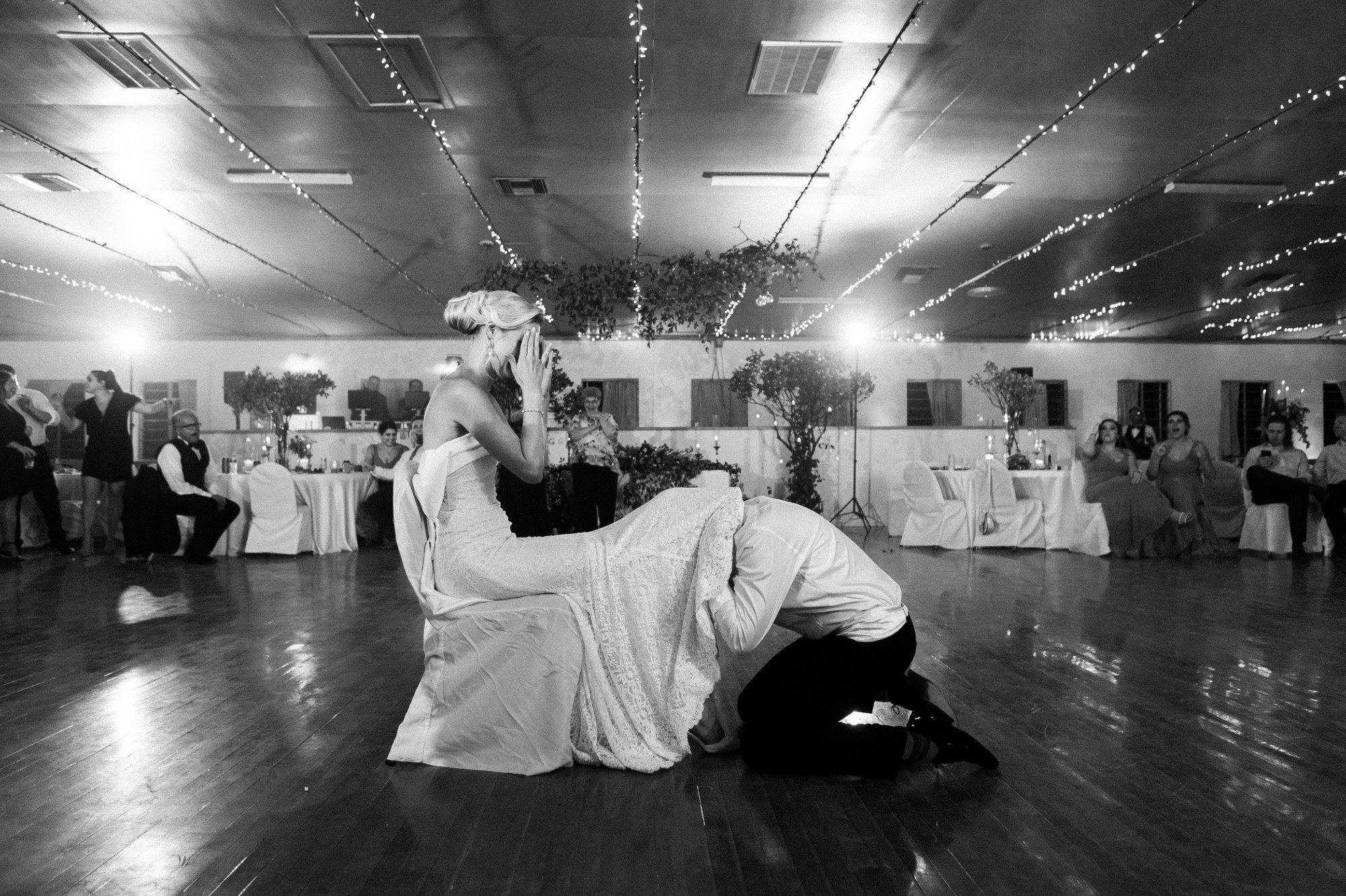 lauren-shane-austin-wedding-photographer 44.jpg