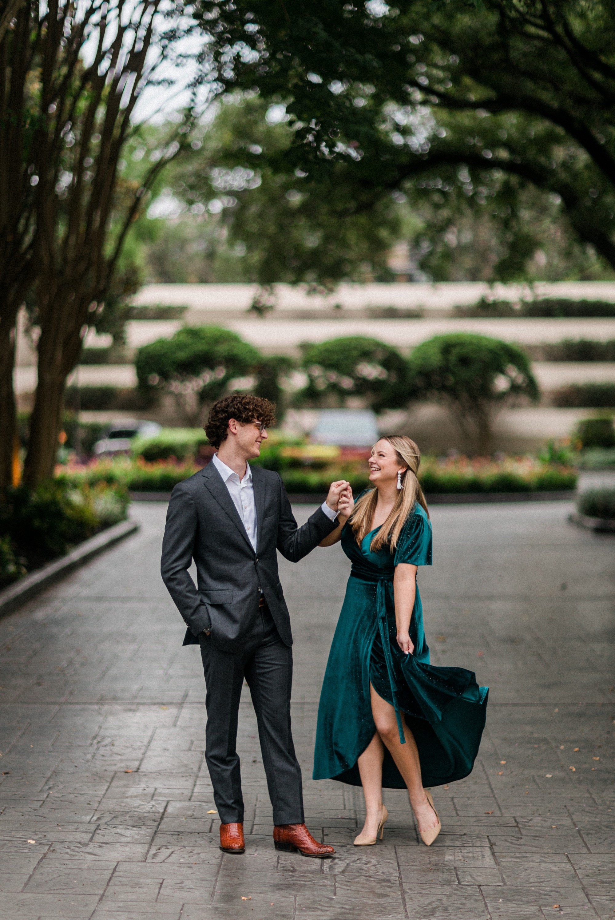 julie-stephen-downtown-houston-engagement-photo- 20.jpg