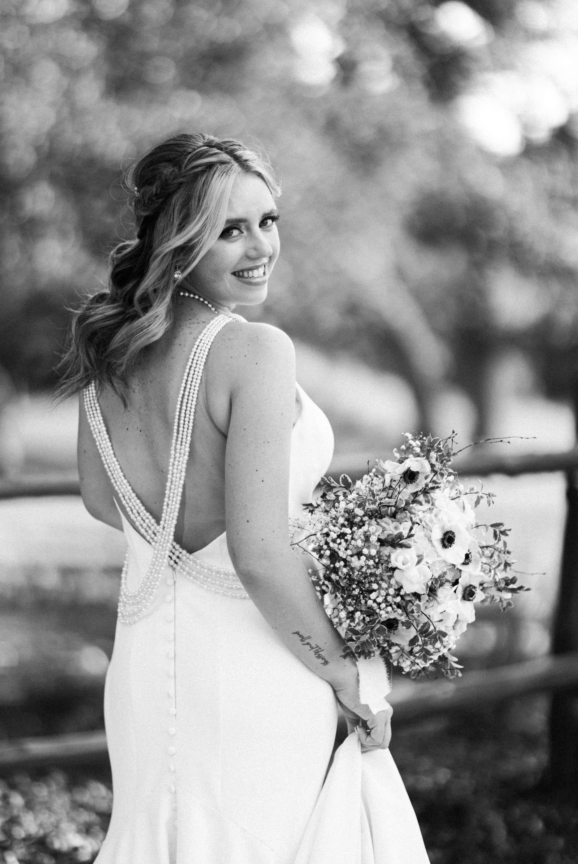 molly-clarke-ut-golf-course-wedding 10.jpg