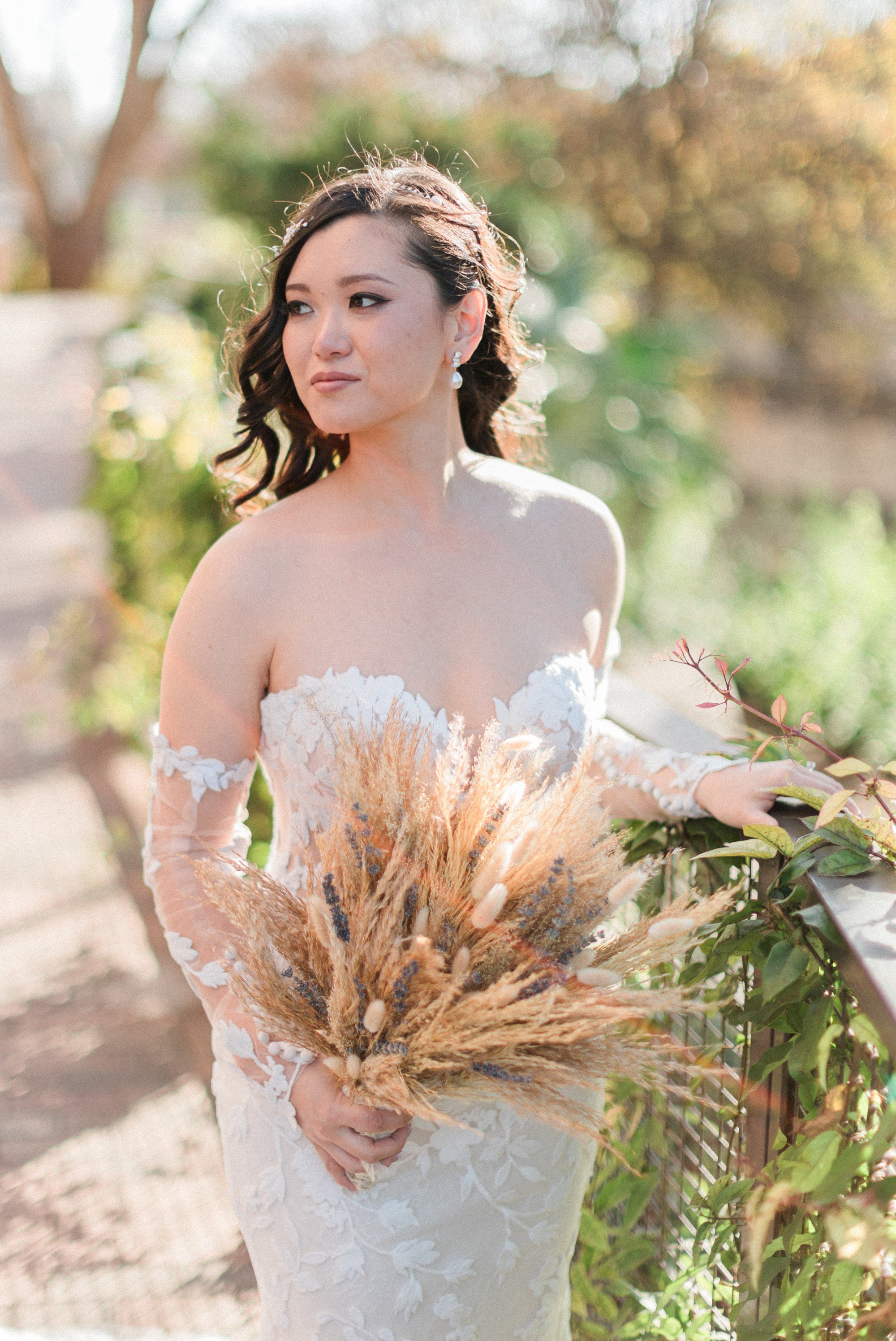 dried bridal bouquet