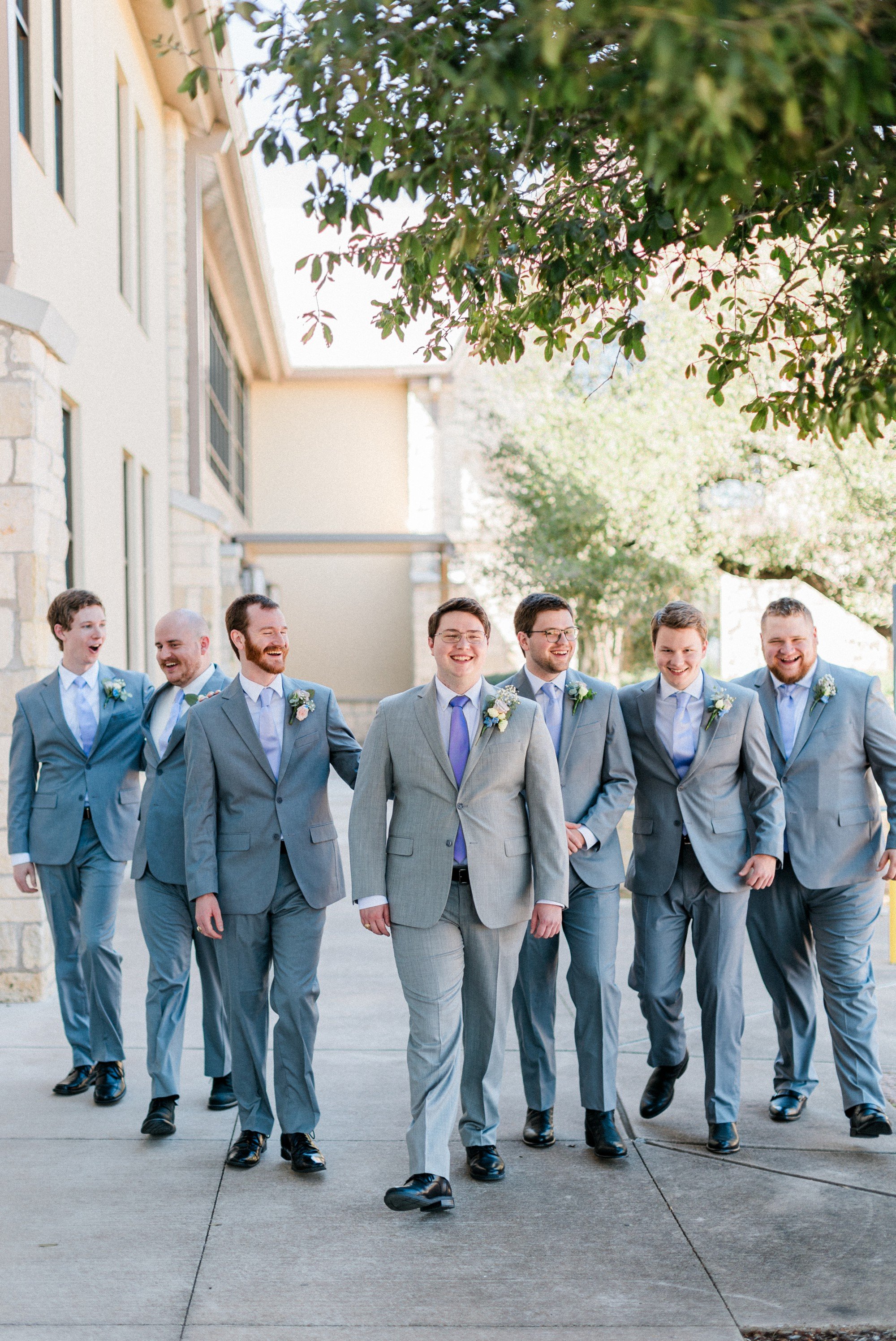 sarah-josh-austin-baptist-church-wedding 8.jpg
