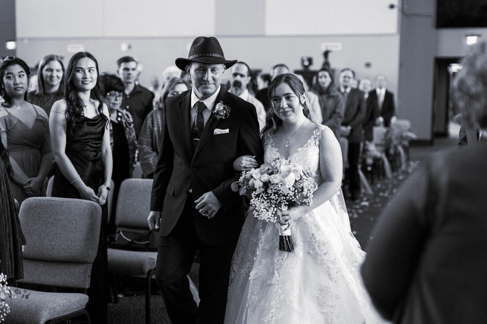 sarah-josh-austin-baptist-church-wedding 21.jpg