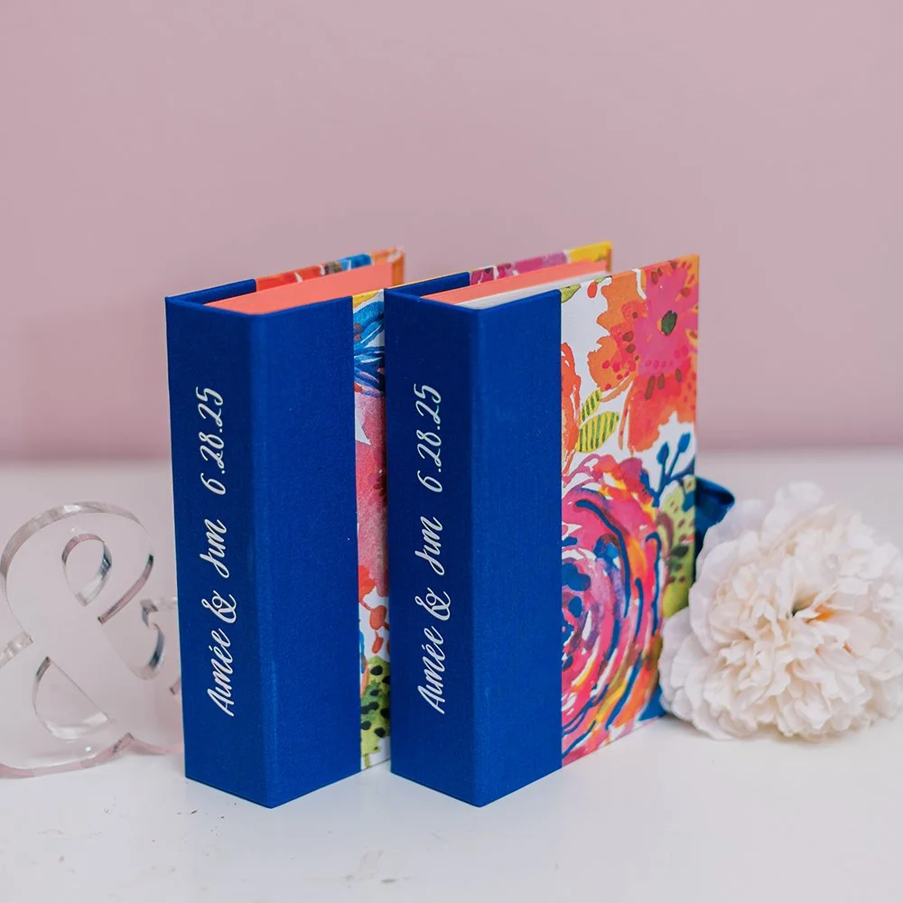 web-aimee-cardbook-008.jpg