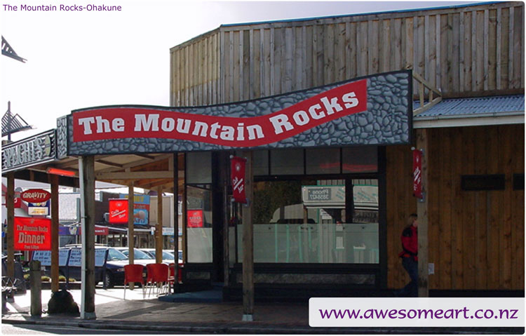 The-Mountain-Rocks-Main-Road.jpg