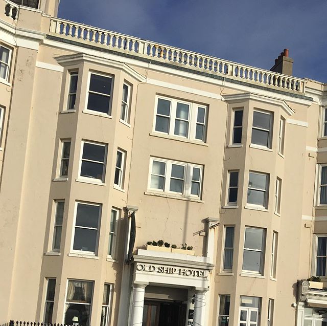 Slightly faded, grand old hotel facing the sea in Brighton. Last actual night of the tour was spent here.