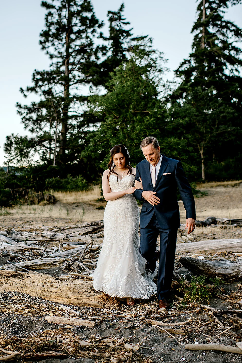 B&T_ELOPE_325.jpg