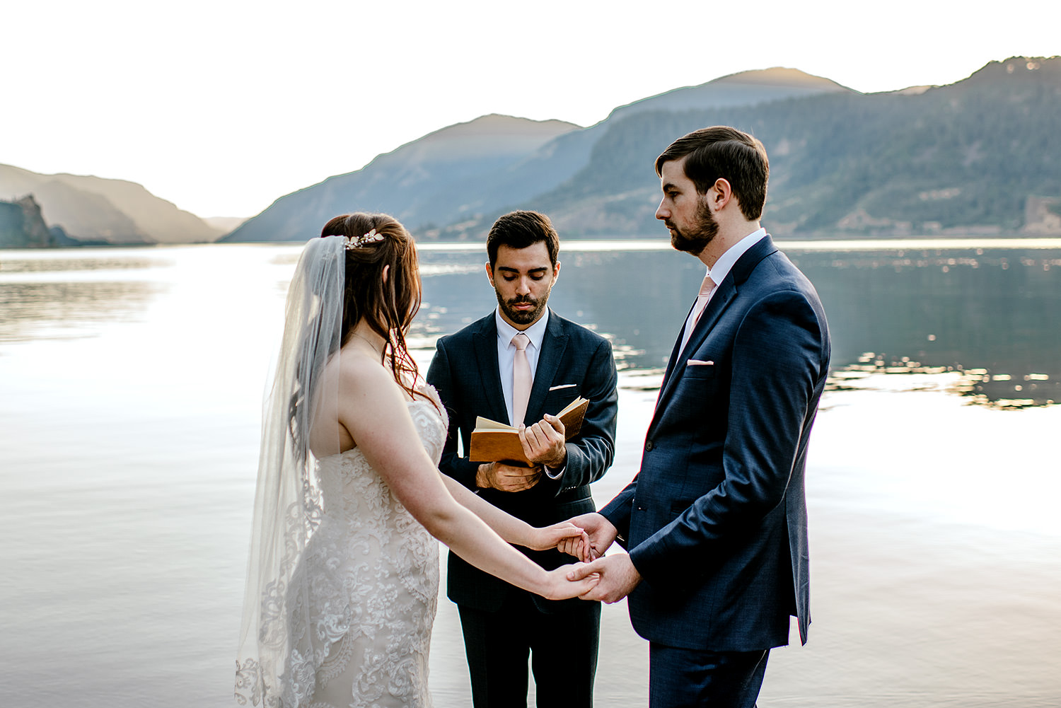 B&T_ELOPE_342.jpg
