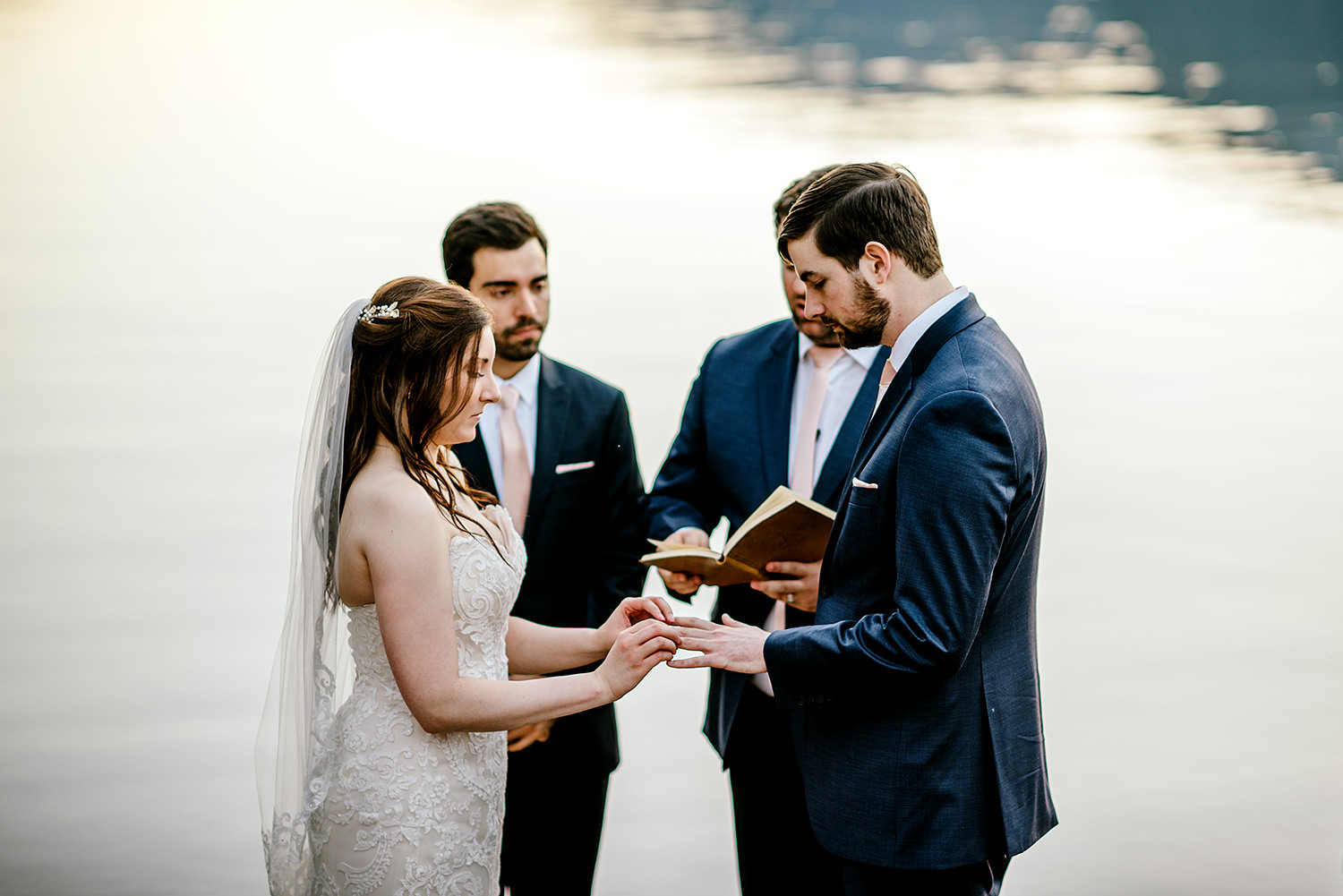 B&T_ELOPE_392.jpg