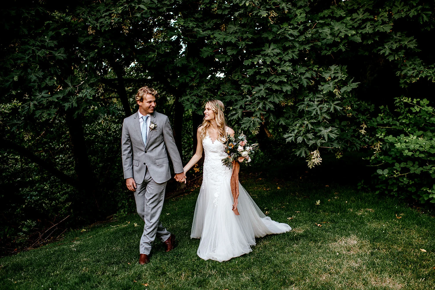 Portland-Oregon-Wedding-Photographer-Abernethy-Center-Wedding810.jpg