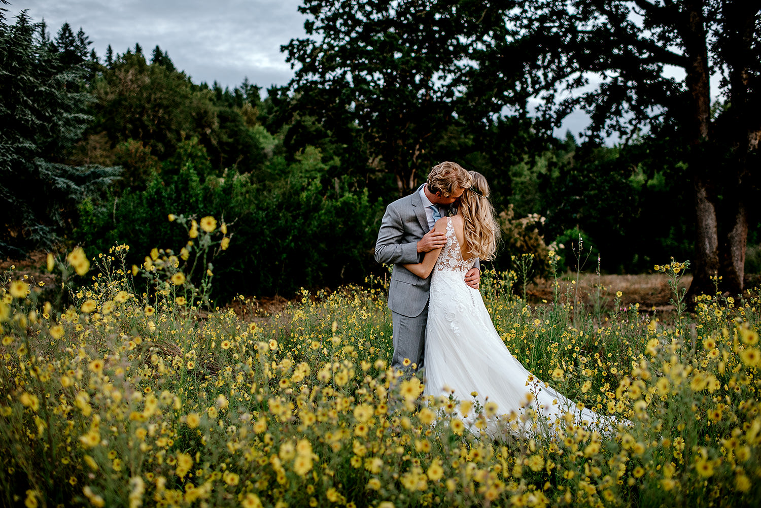 Portland-Oregon-Wedding-Photographer-Abernethy-Center-Wedding879.jpg