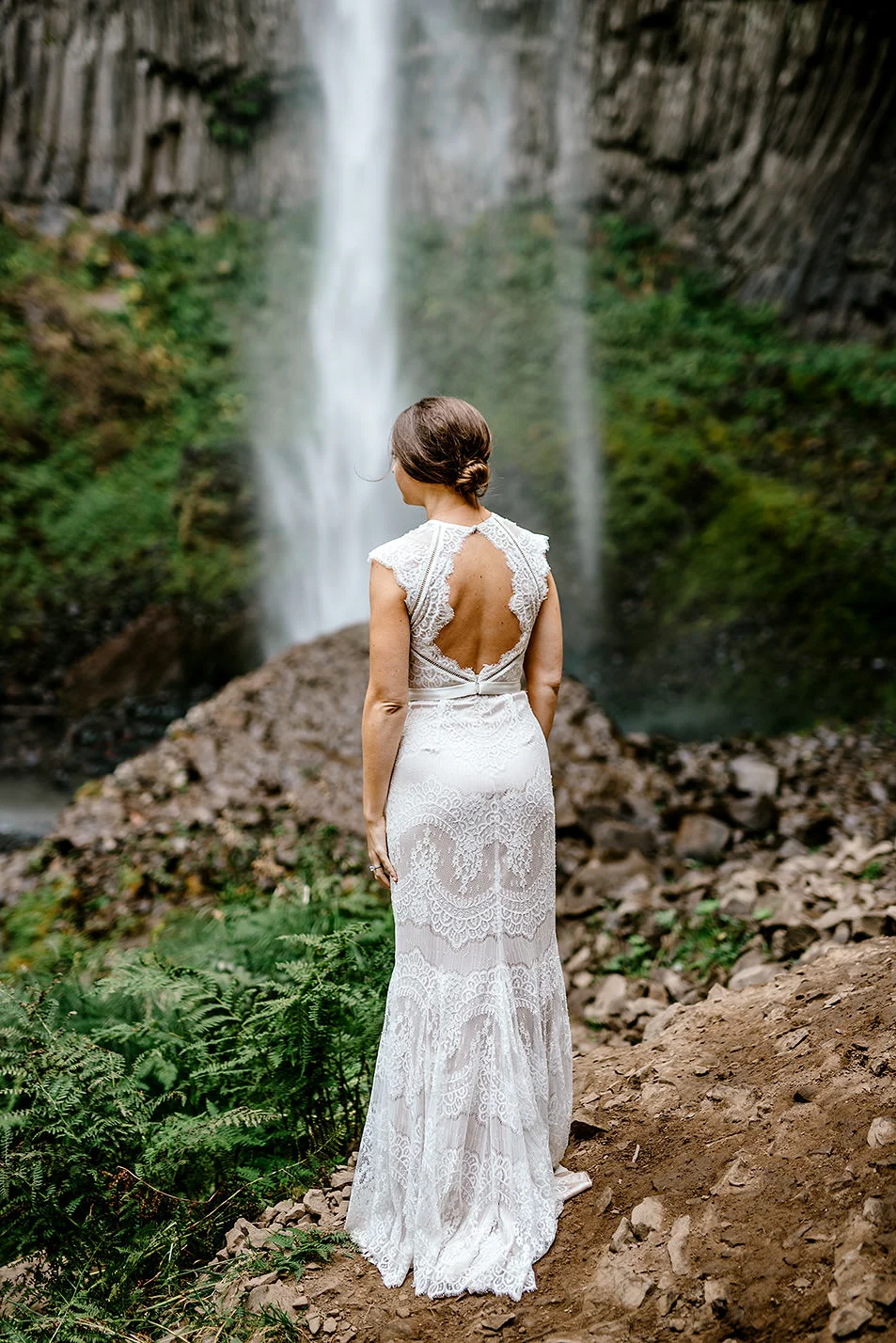 Columbia-River-Gorge-Elopement-Portland-Oregon-Wedding-Photographer-591.jpg