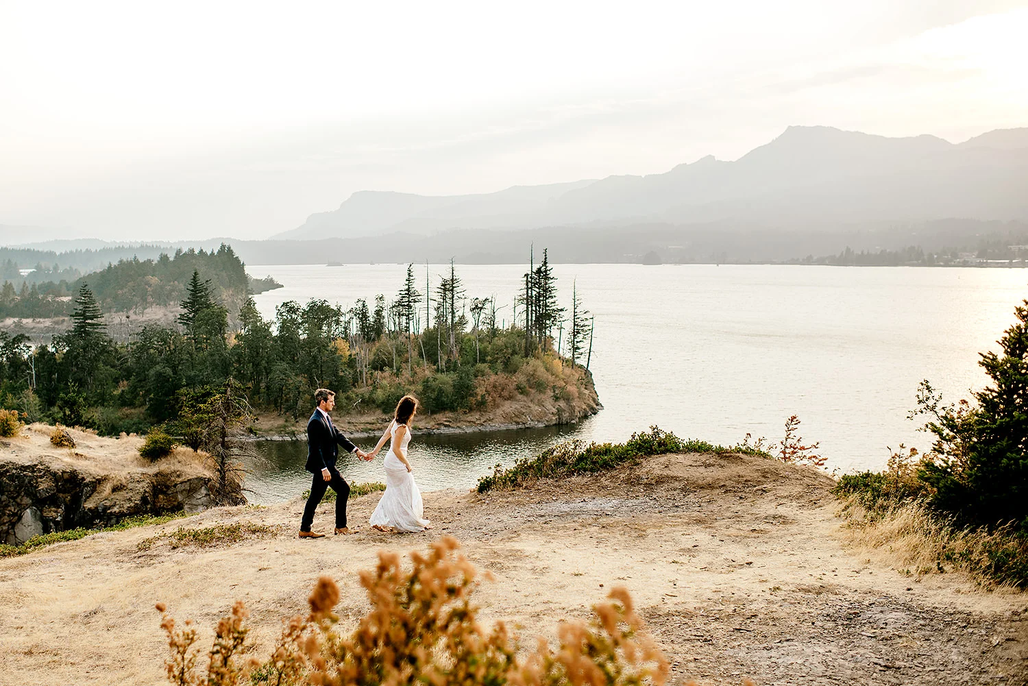 Columbia-River-Gorge-Elopement-Portland-Oregon-Wedding-Photographer-741.jpg