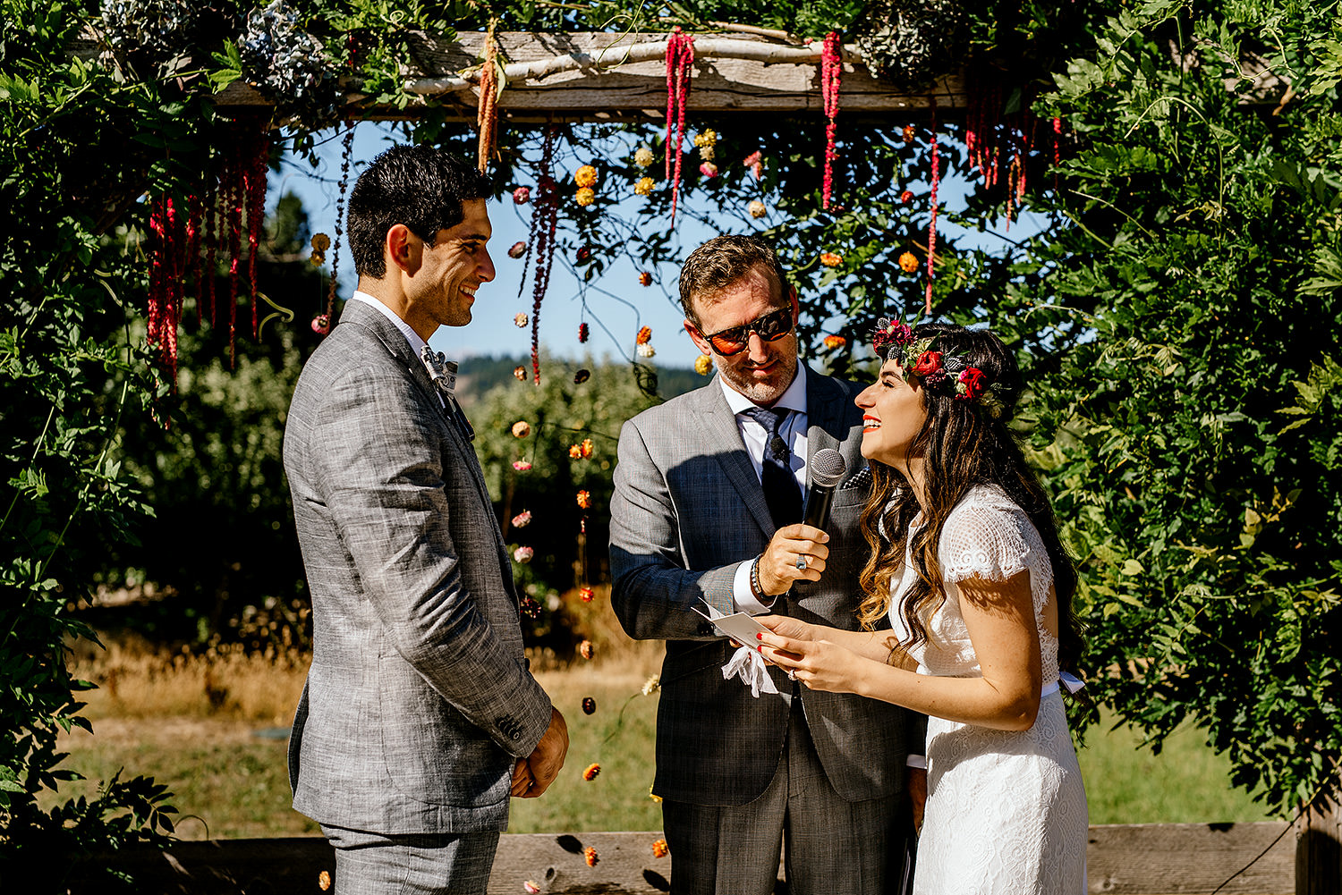 Tin-roof-Barn-wedding-Portland-Oregon-wedding-photographer-0423.jpg