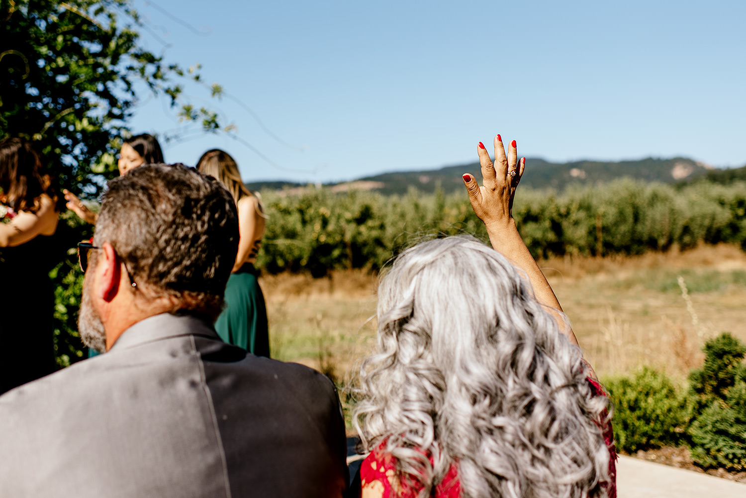Tin-roof-Barn-wedding-Portland-Oregon-wedding-photographer-0433.jpg