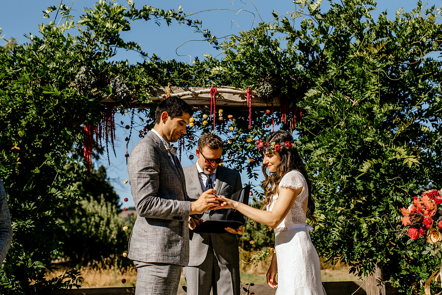 Tin-roof-Barn-wedding-Portland-Oregon-wedding-photographer-0437.jpg