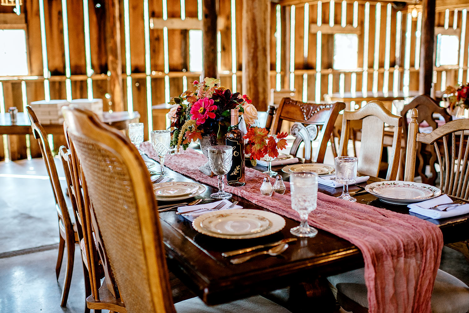 Tin-roof-Barn-wedding-Portland-Oregon-wedding-photographer-0638.jpg