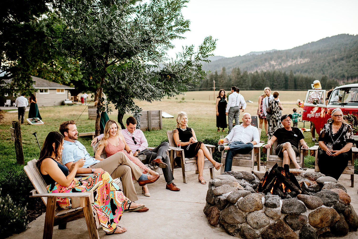 Tin-roof-Barn-wedding-Portland-Oregon-wedding-photographer-0955.jpg