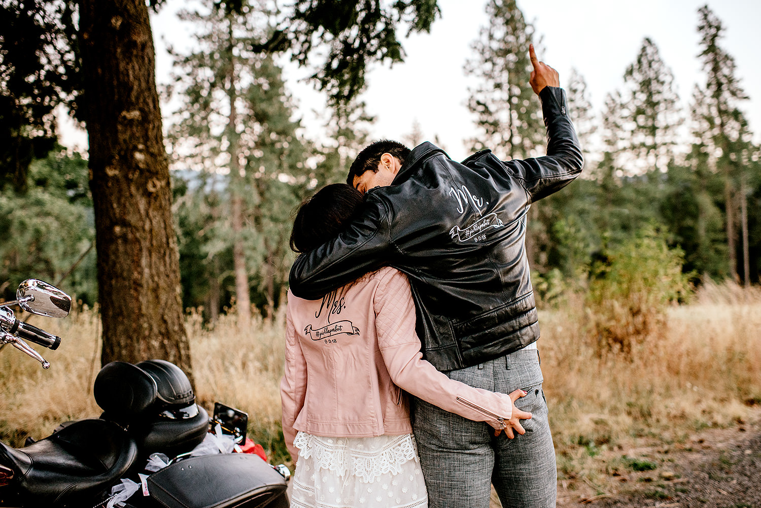 Tin-roof-Barn-wedding-Portland-Oregon-wedding-photographer-0978.jpg
