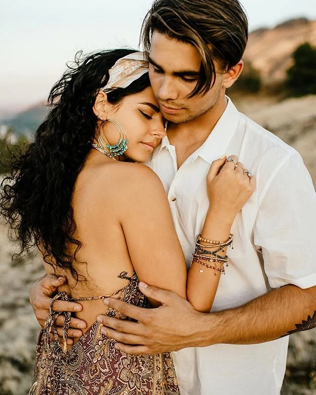 I haven&rsquo;t posted in so long that I almost forgot how to do it😳 been keeping busy with finishing up some edits of shoots we shot before the lock down, designing some albums for past couples (let me know if you wanna order one) and trying to sta